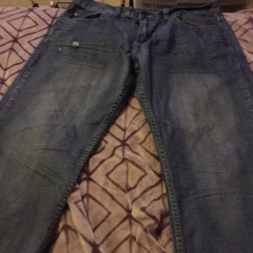 Boot cut jeans☺️💯